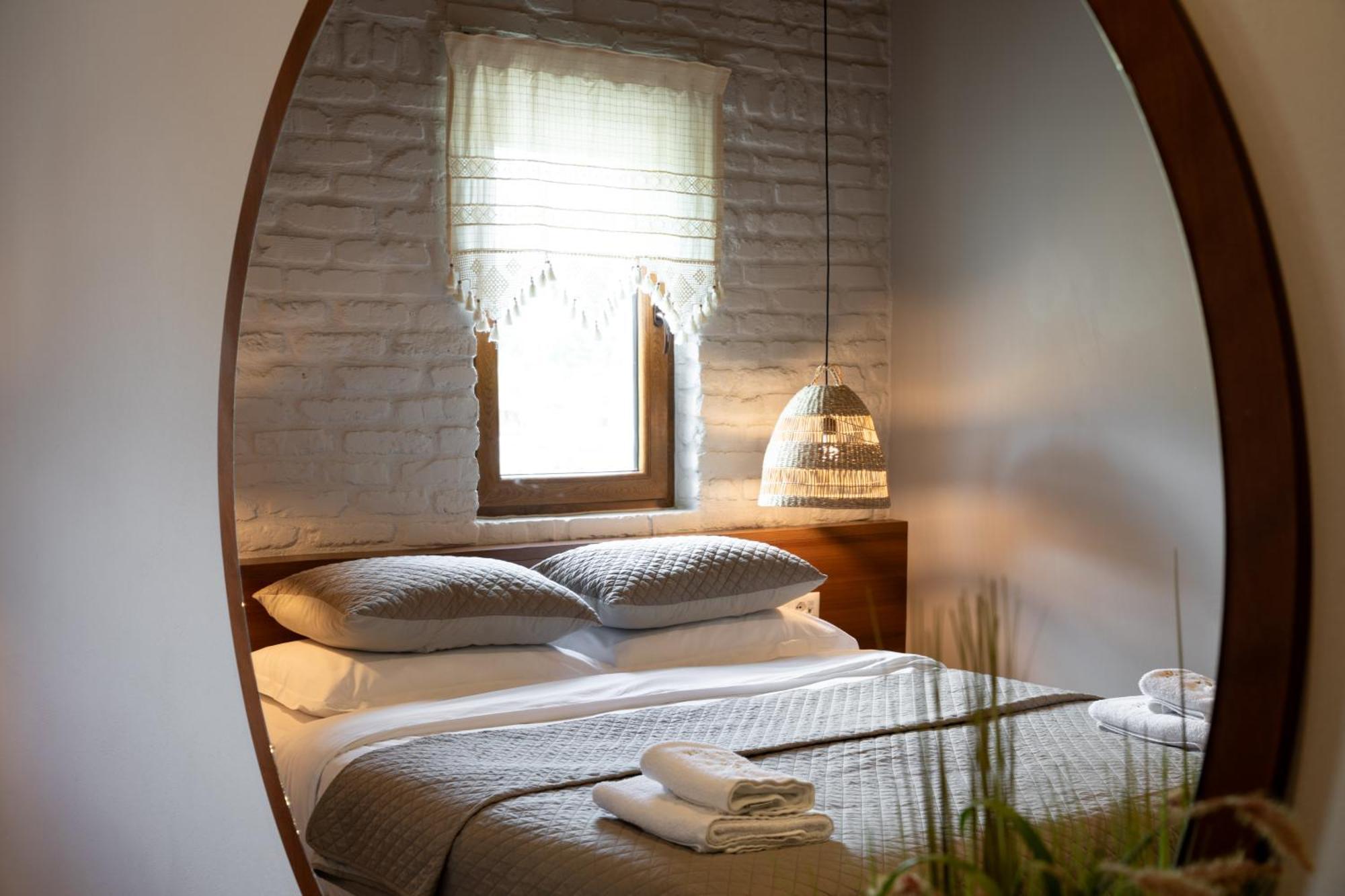 The Stone Sky Hotel Gjirokastër Esterno foto
