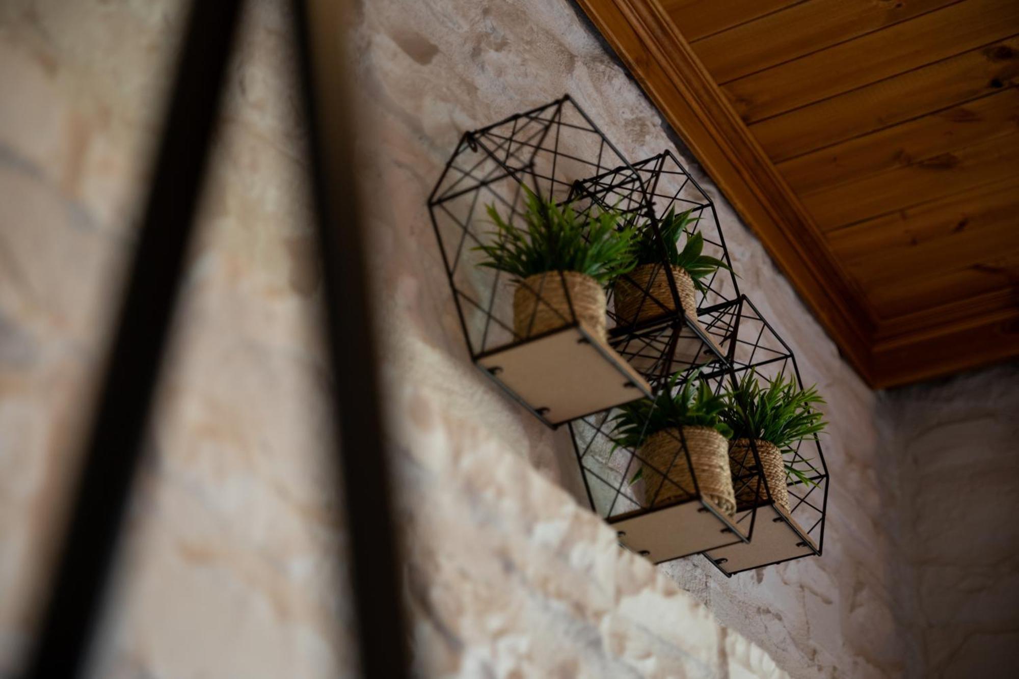 The Stone Sky Hotel Gjirokastër Esterno foto